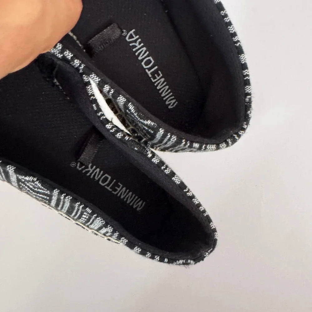 Minnetonka Black Woven Aztec Espadrille Slip On‎ Loafer Shoes Womens Size 6M